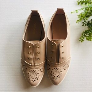 Nine West size 9 pale pink slip on sneakers